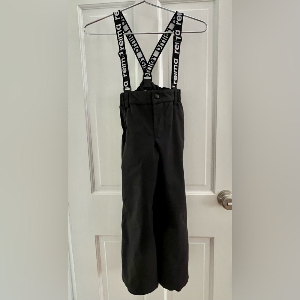 EUC reima kids ski and snow bib in black (size 6)